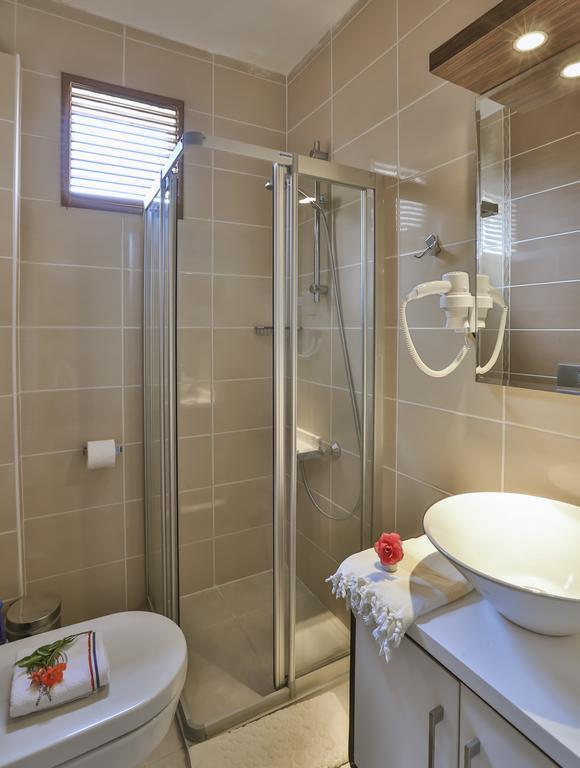 Antiphellos Pension Kuecuekcakil Kas Room photo